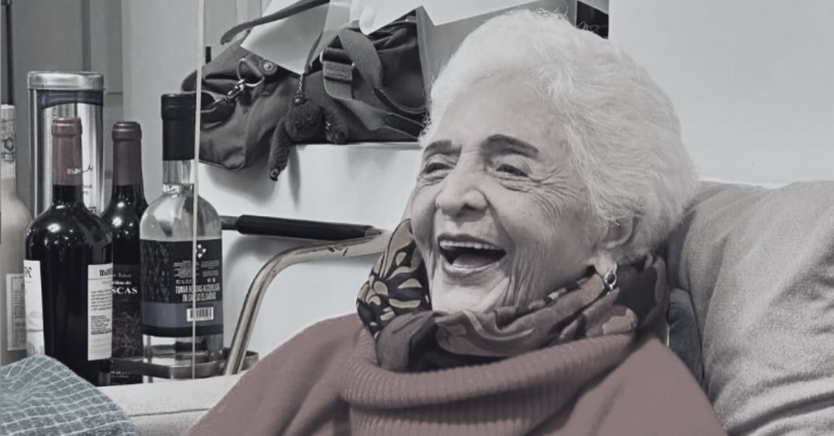 Falleció Lucy Valverde Lynch a los 97 años, viuda del conocido guitarrista Óscar Avilés