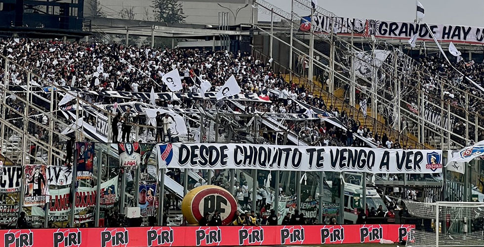 Hinchada de Colo-Colo.