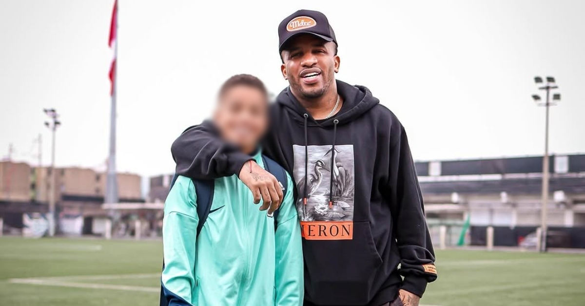 Jefferson Farfán acompaña a su hijo menor en partido tras 'súplica' de Melissa Klug: "Con mi galáctico"