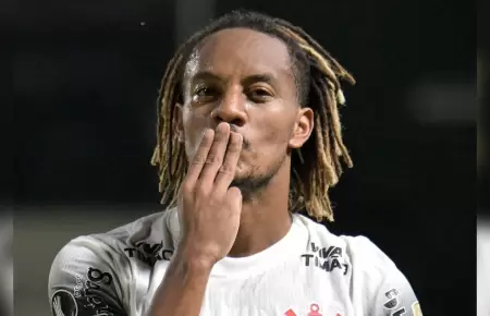 Andr Carrillo anot el agnico empate de Corinthians ante Fortaleza.