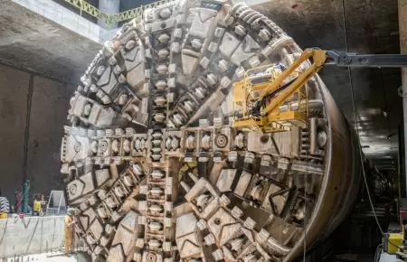 Tuneladora 'Delia' lleg a la estacin La Alborada