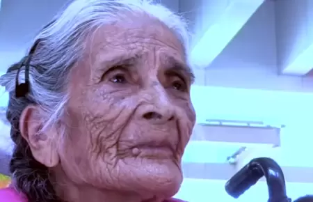 Abuelita logra obtener la visa