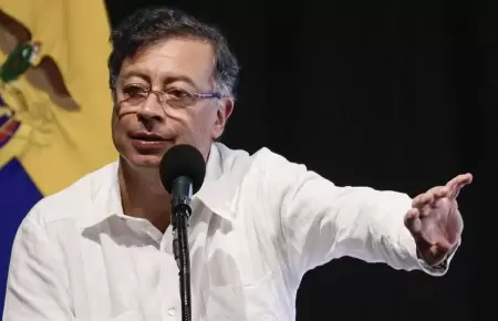 Gustavo Petro sobre Santa Rosa de Loreto.