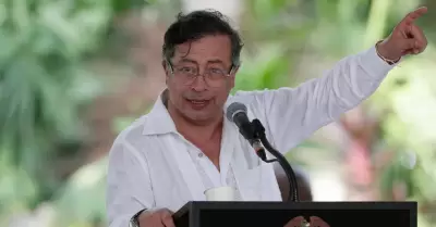 Petro vendr a Lima para la COMPERIF .