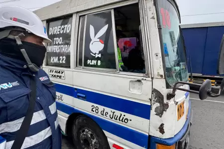 ATU retira de circulacin 11 unidades que brindaban transporte pblico informal.