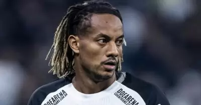 André Carrillo estará fuera de las canchas tras ser operado por una lesión.