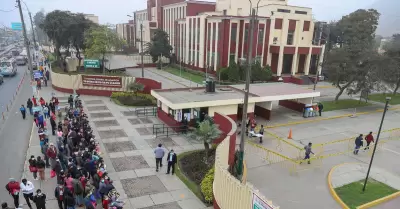 Reprograma examen de admisión de la UNI.