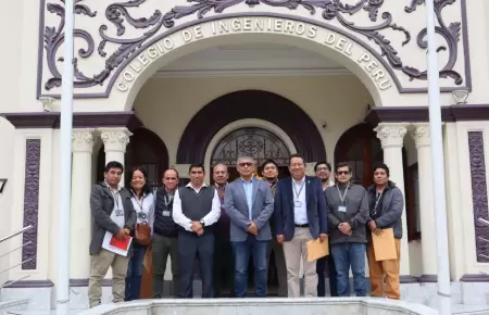 Ingenieros del CIP.