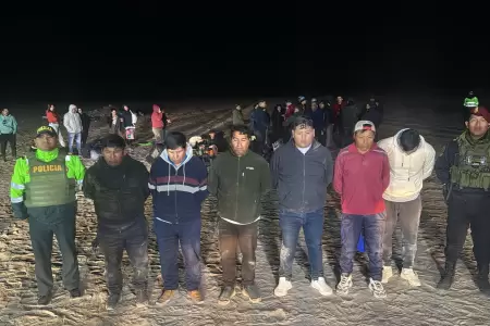 Polica interviene a inmigrantes ilegales en Tacna.