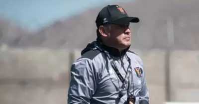 Reynoso en su primera práctica con Melgar.
