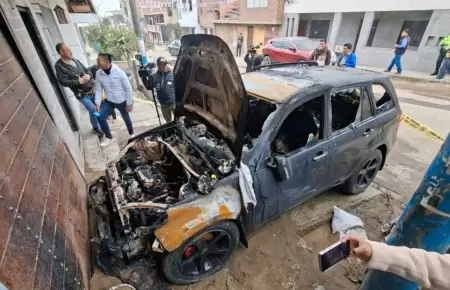 Incendian vehculo de exfiscal anticorrupcin, en Comas