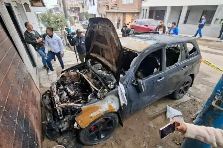 Incendian vehculo de exfiscal anticorrupcin, en Comas