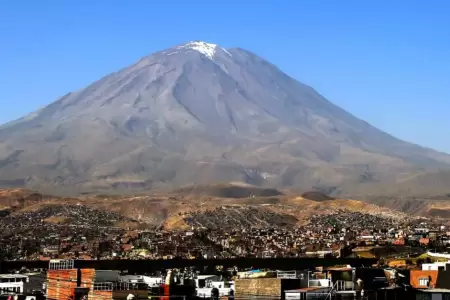 Peligro de erupcin en Arequipa por el volcn Misti