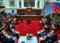 Congreso: Declaran persona no grata a Daniel Quintero por izar bandera colombiana en la Isla Santa Rosa