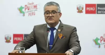 Ministro del Ambiente, Juan Carlos Castro, se pronuncia en medio del Segundo Sim