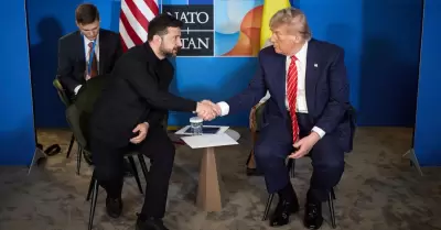 Trump con Zelenski en una reunión pasada.