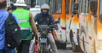 Uso de chalecos y casos en motorizados sera desde diciembre del 2025.