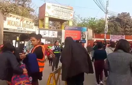 Directora renuncia a colegio en SJL por extorsin