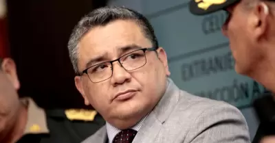 Santivaez pide sancin a quienes allanaron Palacio de Gobierno