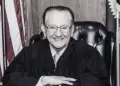 Frank Caprio, el conocido 'juez ms amable' de Estados Unidos, falleci a los 88 aos