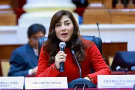 Lady Camones presidenta de la SAC