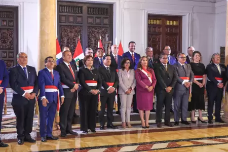 Canciller y ministros fueron autorizados de viajar