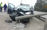 Va Evitamiento: Poste cae sobre auto y ocasiona intenso trfico con sentido al centro de Lima