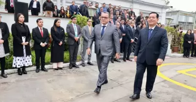Juan José Santiváñez fue presentado en el Ministerio de Justicia.