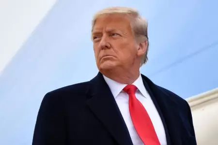 Donald Trump dice que gana billones vendindole a la OTAN.