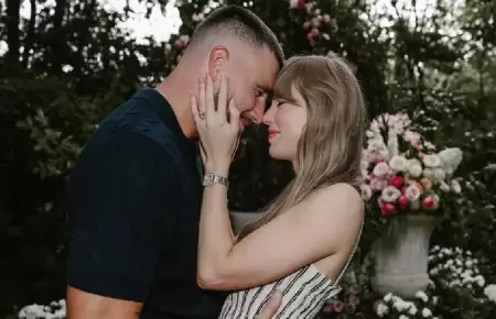 Taylor Swift y Travis Kelce anunciaron su compromiso