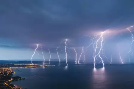Estudio explica como nacen las tormentas elctricas.