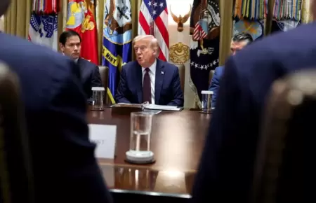 Gobierno de Donald Trump plantea pena de muerte para criminales en Washington.