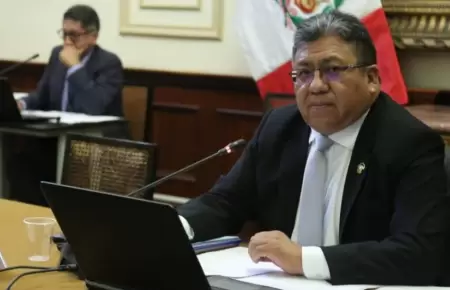 Jorge Luis Flores Ancachi.