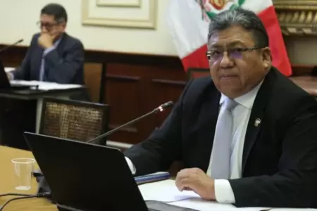 Jorge Luis Flores Ancachi.
