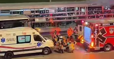 Accidente en la Vía Expreso dejó 45 heridos.