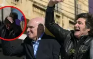 Javier Milei es atacado a piedrazos durante caravana en Lomas de Zamora en medio del creciente conflicto de coimas