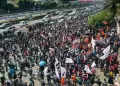 Ciudadanos en Indonesia protestan indignados tras conocer aumento de sueldo de diputados