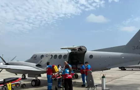 Gestante y mellizos en riesgo fueron trasladados en aviones ambulancia de la FAP