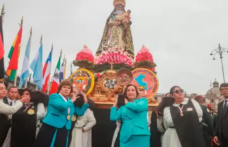 Presidenta Dina Boluarte se uni a cuadrilla en homenaje a Santa Rosa de Lima.