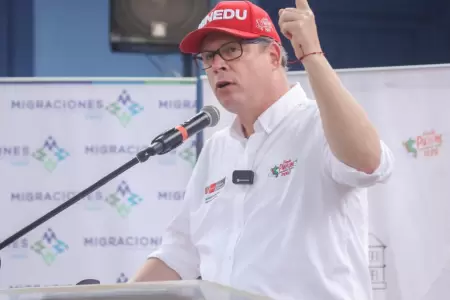 Ministro de Educacin asegura que extorsin a colegios ha disminuido