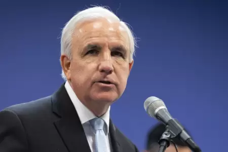 Carlos Gimenez parlamentario estadounidense