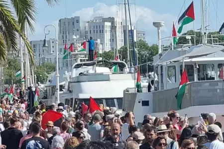 Embarcaciones salen desde Barcelona hacia la Franja de Gaza