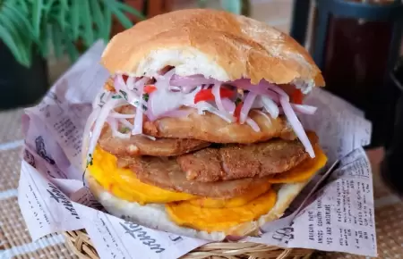 Presidencia del Per pide votar por el pan con chicharrn