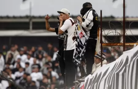 Hincha de Colo-Colo falleci tras caer de techo del estadio Monumental.