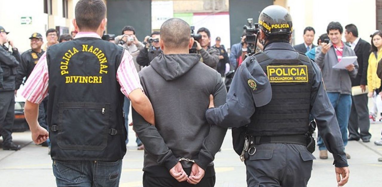 Polic�as podr�an detener por 15 d�as por casos de sicariato y extorsi�n.