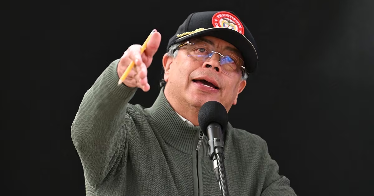 Gustavo Petro amenaza con retirar la embajada de Colombia si Perú "agrede" la Embajada de México