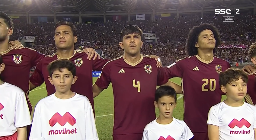 Himno venezolano en Maturn.