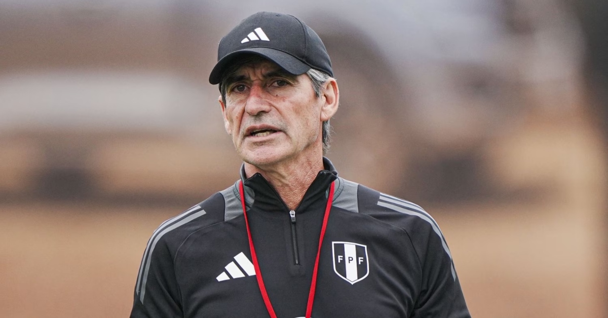 Ibáñez niega haber puesto a futbolistas de la Selección Peruana contra Ferrari:" "Subestiman al jugador"