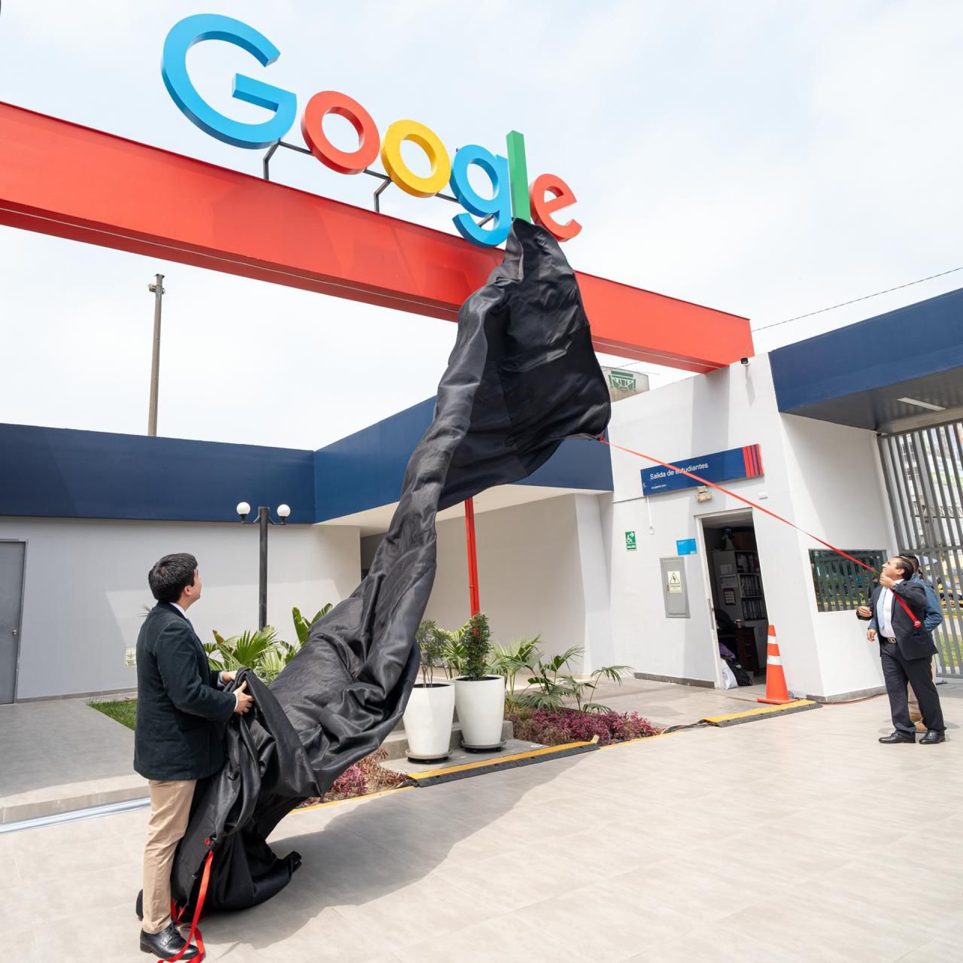 UCV y Google, unidos por la educacin de los peruanos.