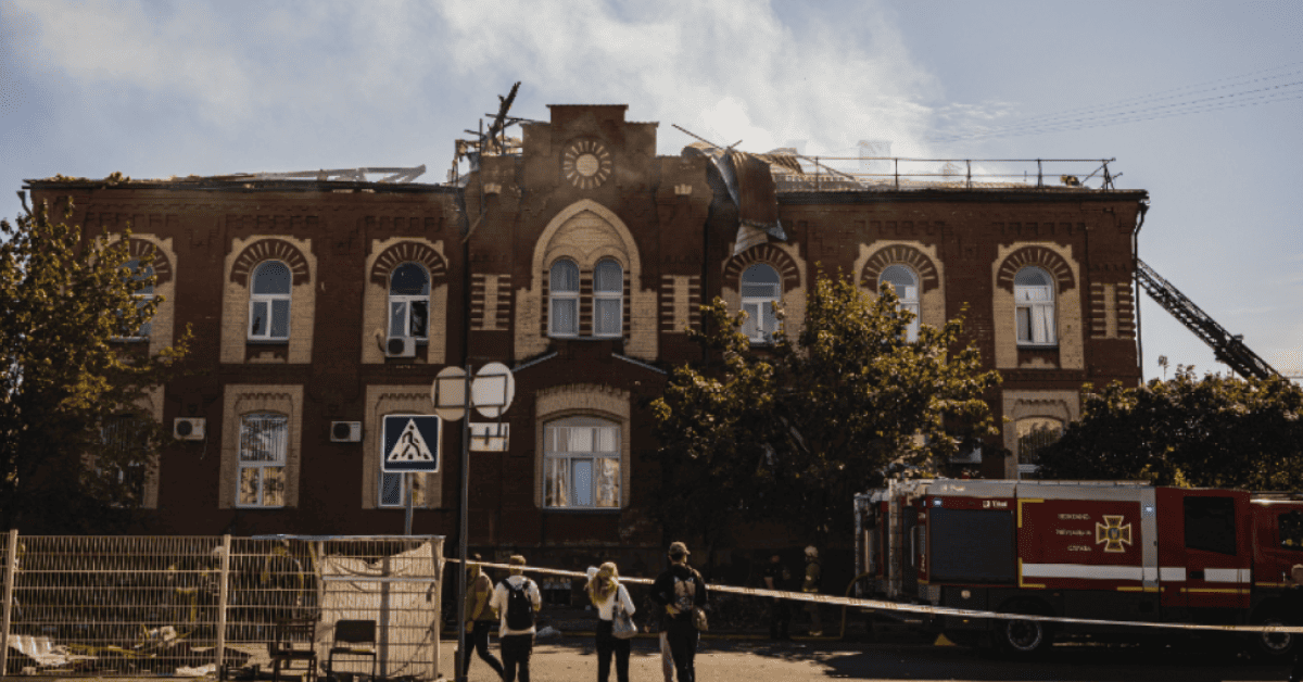 Rusia bombardea universidad en la ciudad ucraniana de Járkov y deja al menos 4 personas heridas